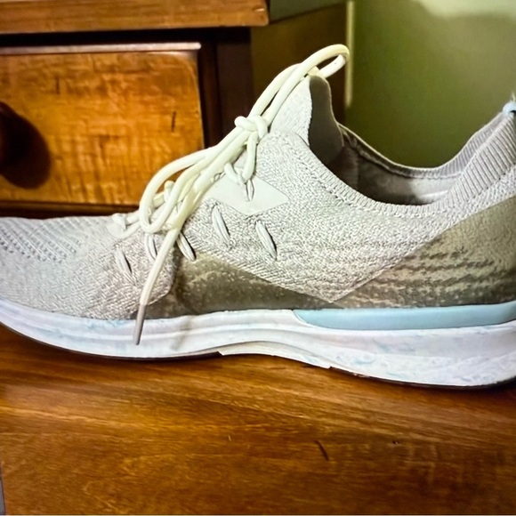 Ryka Light Gray Sneakers women’s size 8 running shoes - Picture 4 of 7